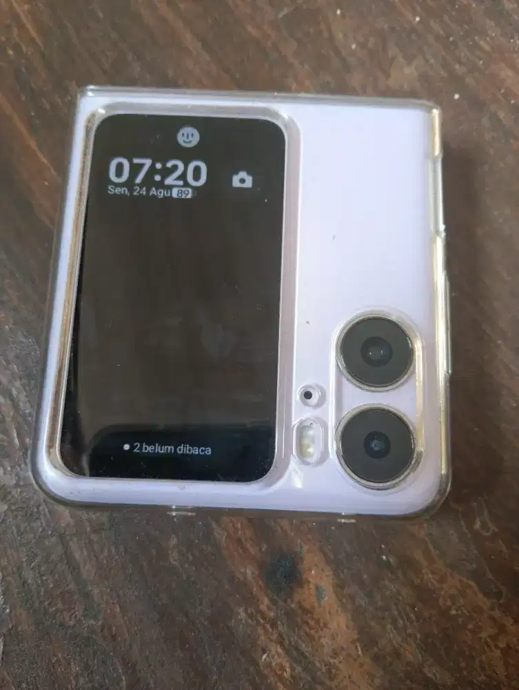 Jual hp find 2 flip ungu