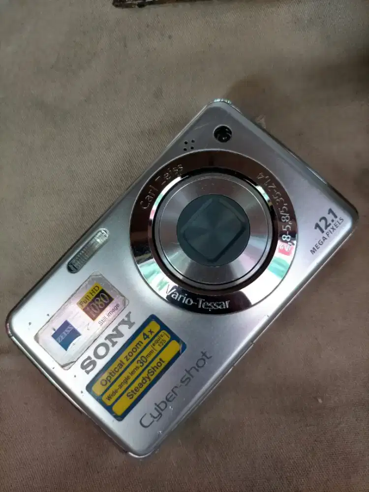 Camera digital Sony dsc w210
