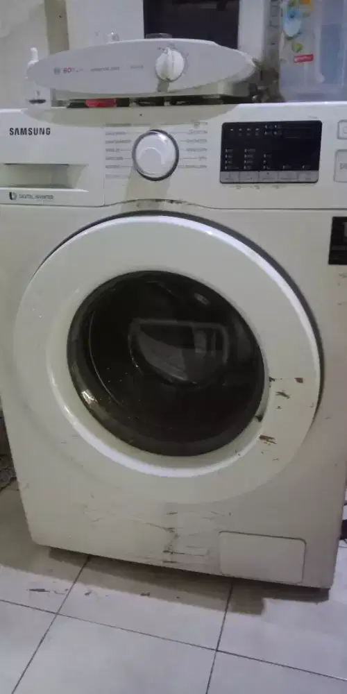 Dijual cepat mesin cuci merk samsung uk 8 kg