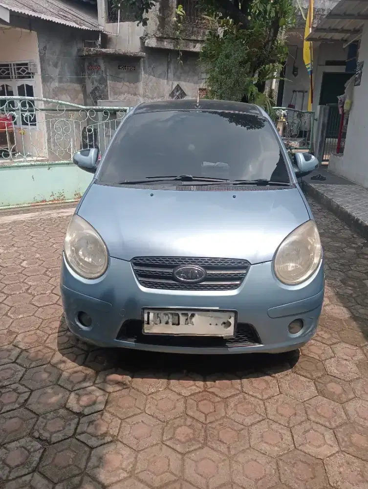 Kia Picanto 2010 Bensin