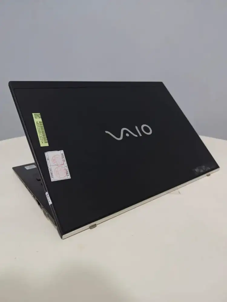 BUAT BELAJAR DAN SEKOLAH BISA BANGET || SONY VAIO