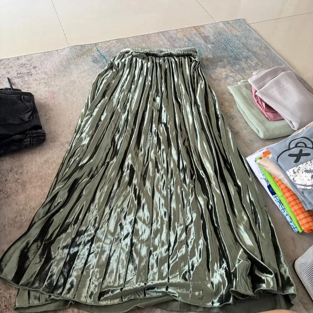 Rok plisket satin bludru
