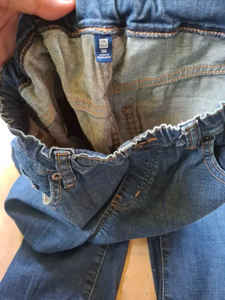 Celana uniqlo kondisi ok.. no minus