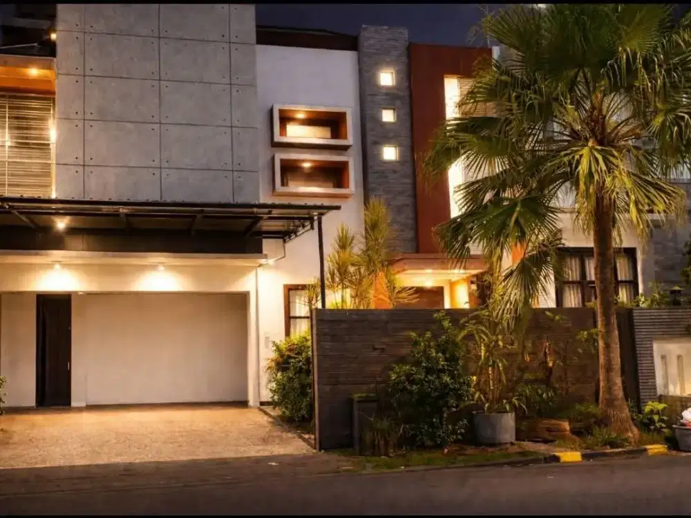 Rumah Minimalis 2 Lantai Full Furnish Modern di Taman Kopo Indah 3