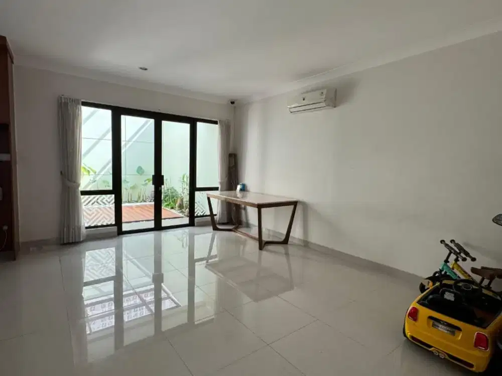 Disewakan Rumah Minimalis Terawat Semi Furnish Lokasi di Podomoro Cluster Amagriya Bandung