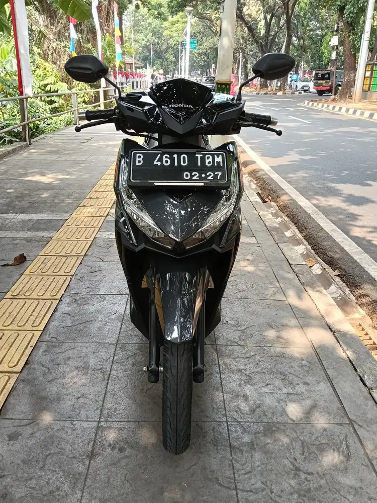 DIJUAL CASH HONDA VARIO 125 LED OLD CBS FI THN 2017 PJK IDUP
