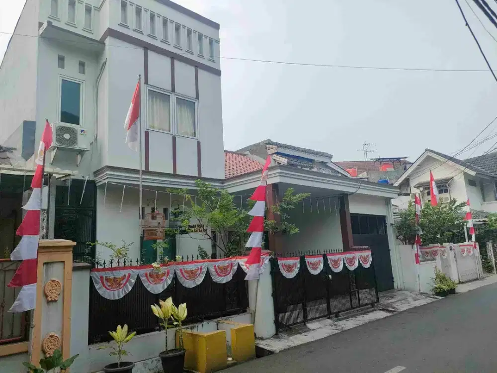 DIJUAL RUMAH LUAS & NYAMAN DI PONDOK KOPI, JAKARTA TIMUR