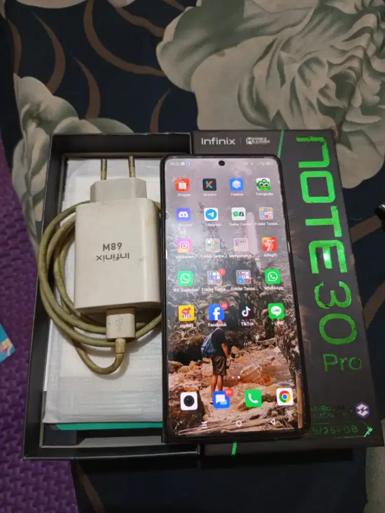 Infinix Note 30 Pro