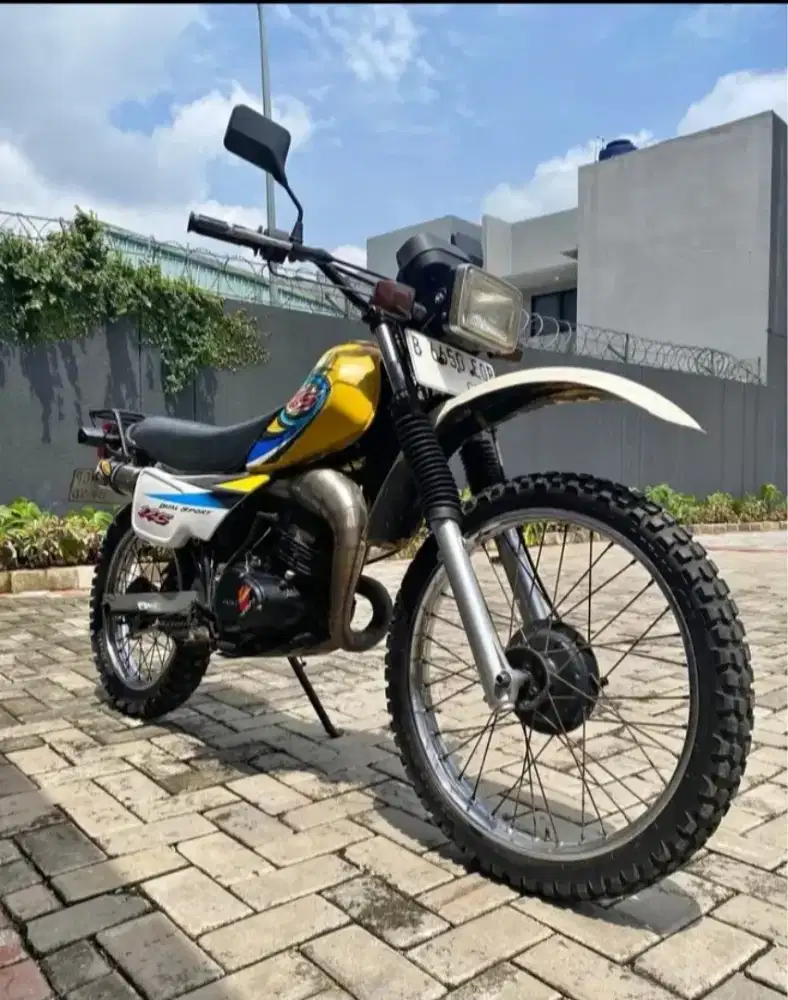 Suzuki TS 125 thn 2004