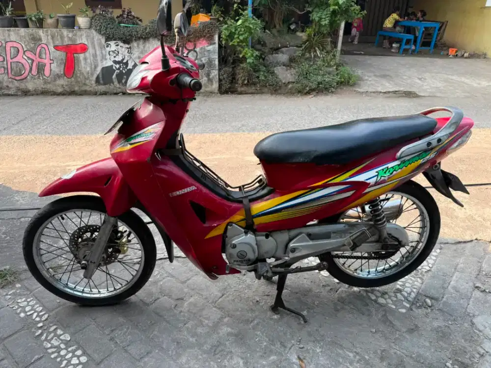 Karisma kharisma asli MERAH THN 2004 plat AB Bantul
