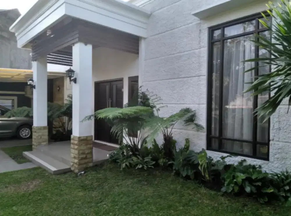 Disewakan Rumah khusus untuk kantor atau expatriate