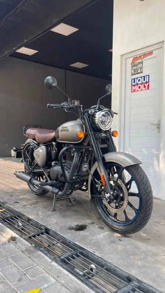 ROYAL ENFIELD CLASSIC 350 CC