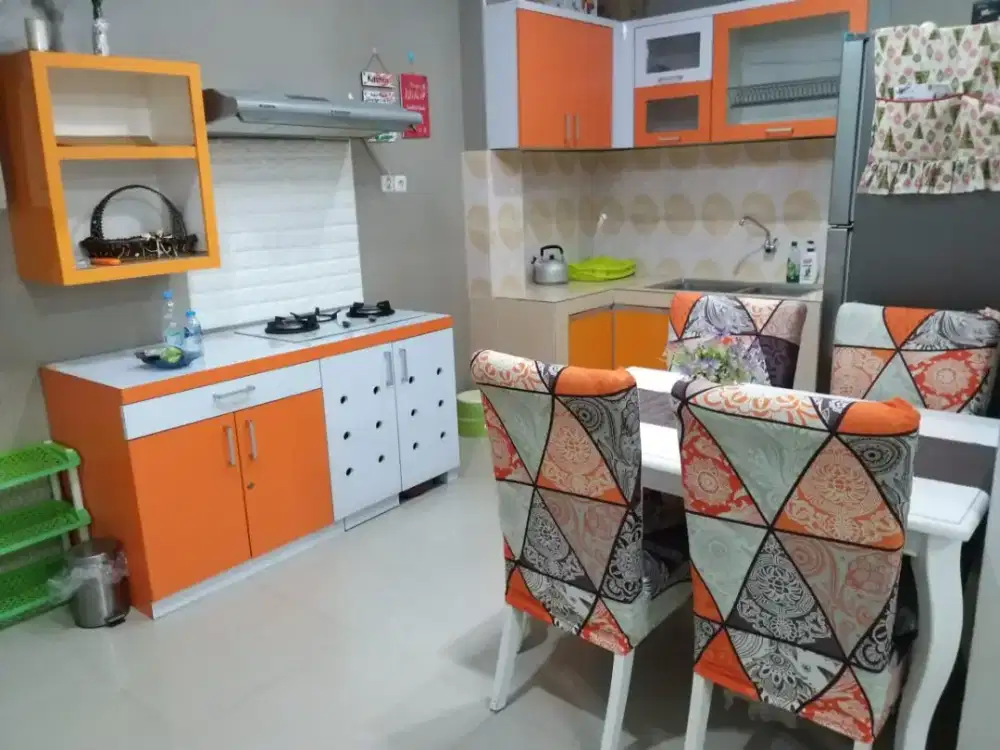 Disewakan, Lengkap Furniture