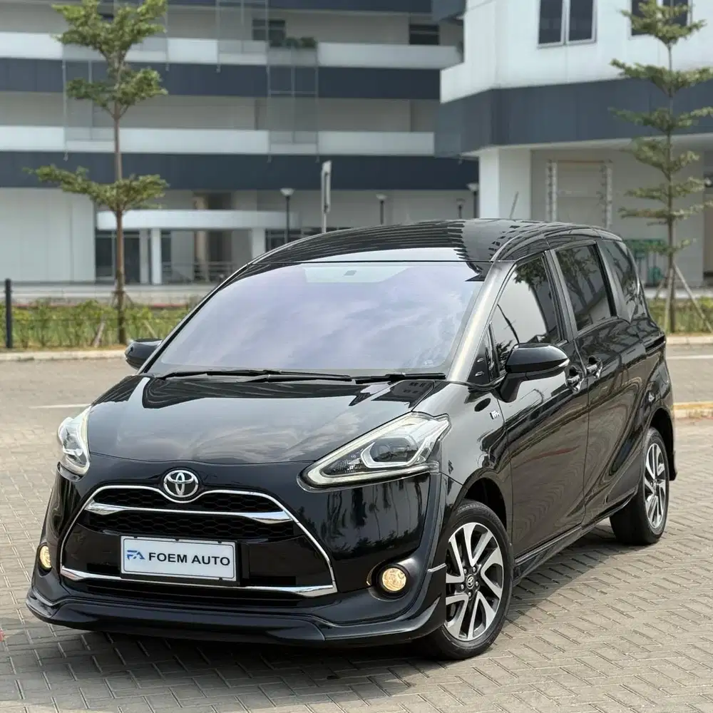 Km65Ribu Toyota Sienta Q 2016 At Hitam Istimewa