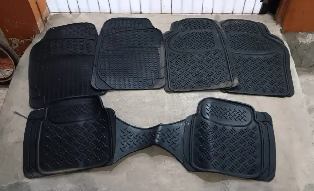 Karpet Mobil karet universal
