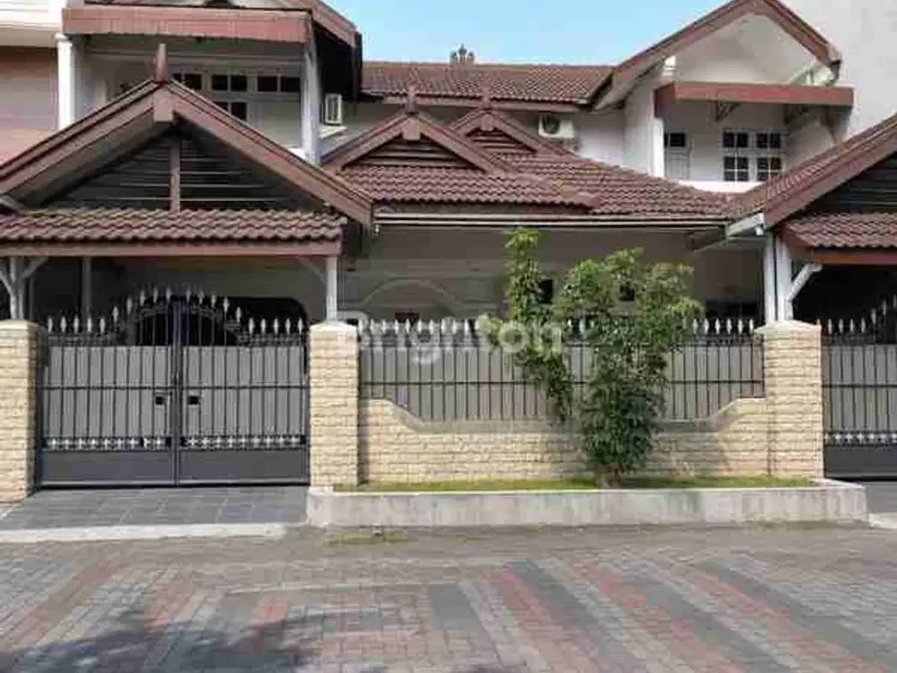 DIJUAL RUMAH 2 LANTAI FULL FURNISHED, SANGAT STRATEGIS  DEKAT STASIUN TUGU DI PERUMAHAN GRIYA INDAH JALAN
GODEAN KM 3