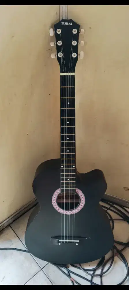 Jual gitar yamaha