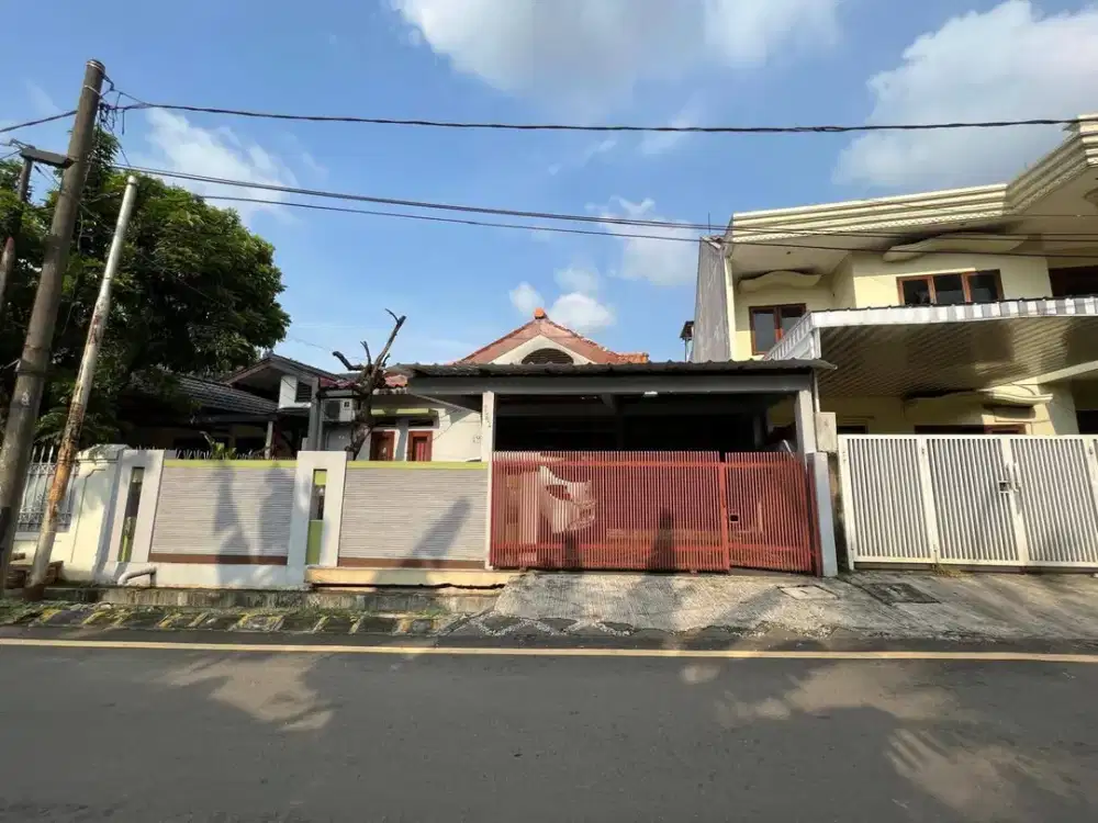 Rumah 1 Lantai di Margahayu Bekasi Timur. Depan Tidak ada Tetangga