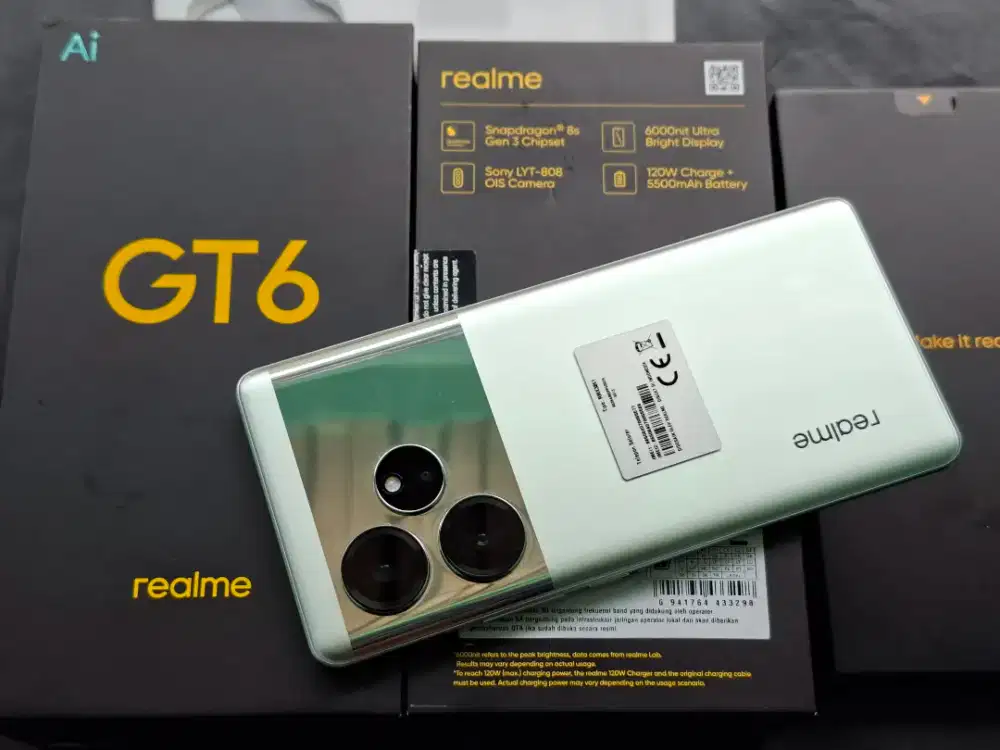Realme GT 6 12/256Gb