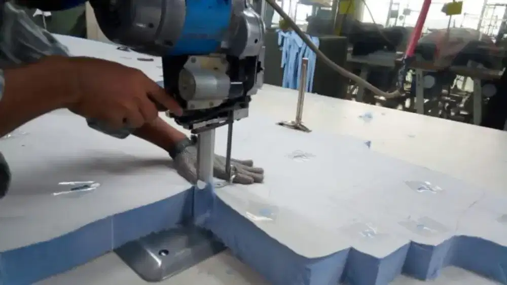 Lowongan tukang potong bahan kain jelambar