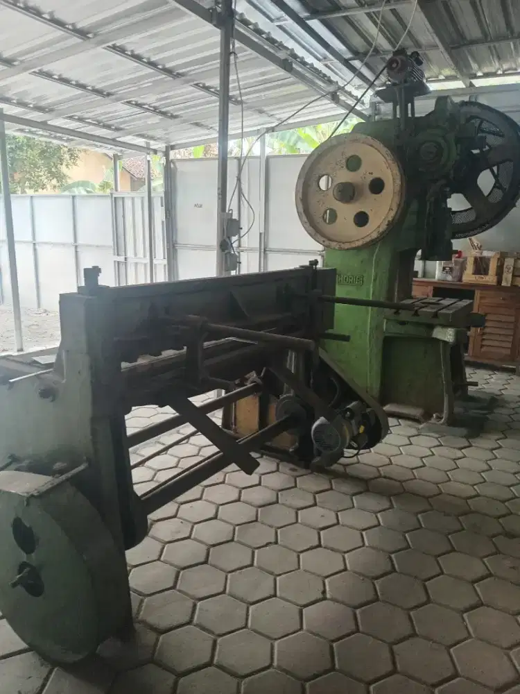 Cari tukang stamping ponds logam