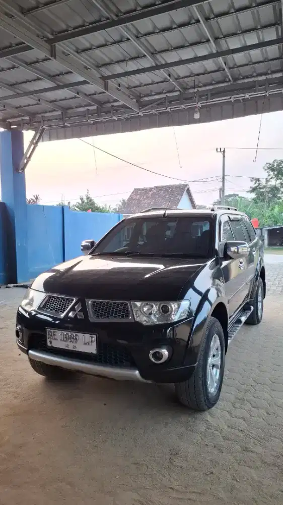 Pajero sport 4x2 metic