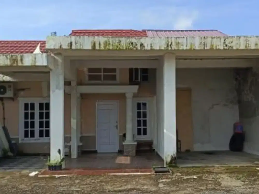 Dijual Rumah sekitar Jalan Poros Barombong, Gowa