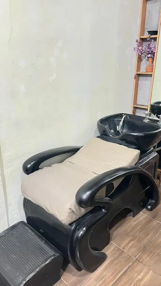 KURSI KERAMAS SALON
