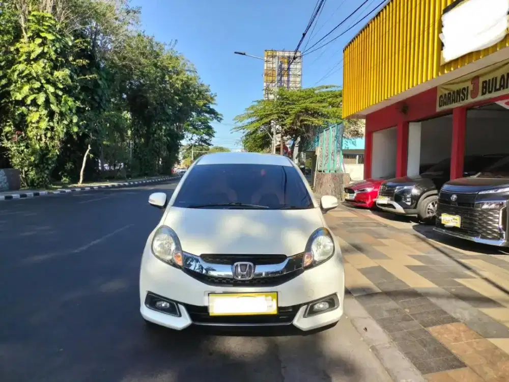 Honda Mobilio 1.5 E Prestige Matic 2014 Putih KM Rendah