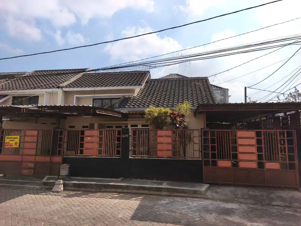 Rumah Luas, Baru Perbaikan Serasa Rumah Baru, Area Suhat Malang
