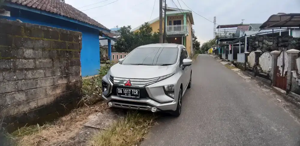 Xpander sport 2019 AT