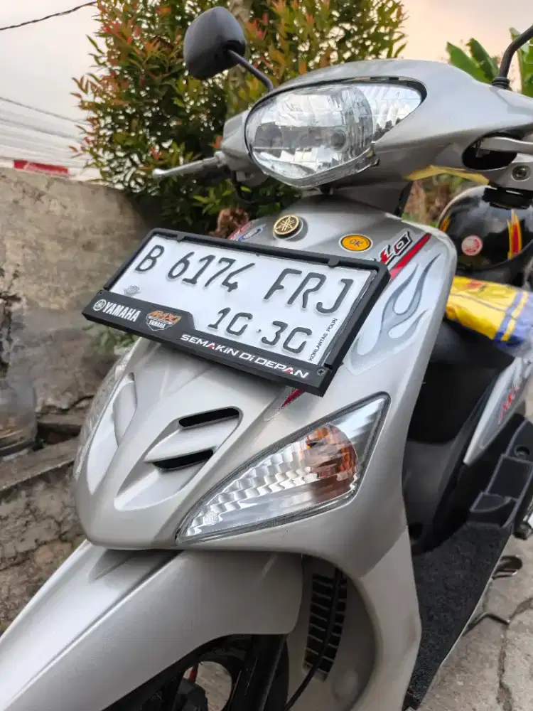 Mio Sporty Basic Smile Abu Abu 2008