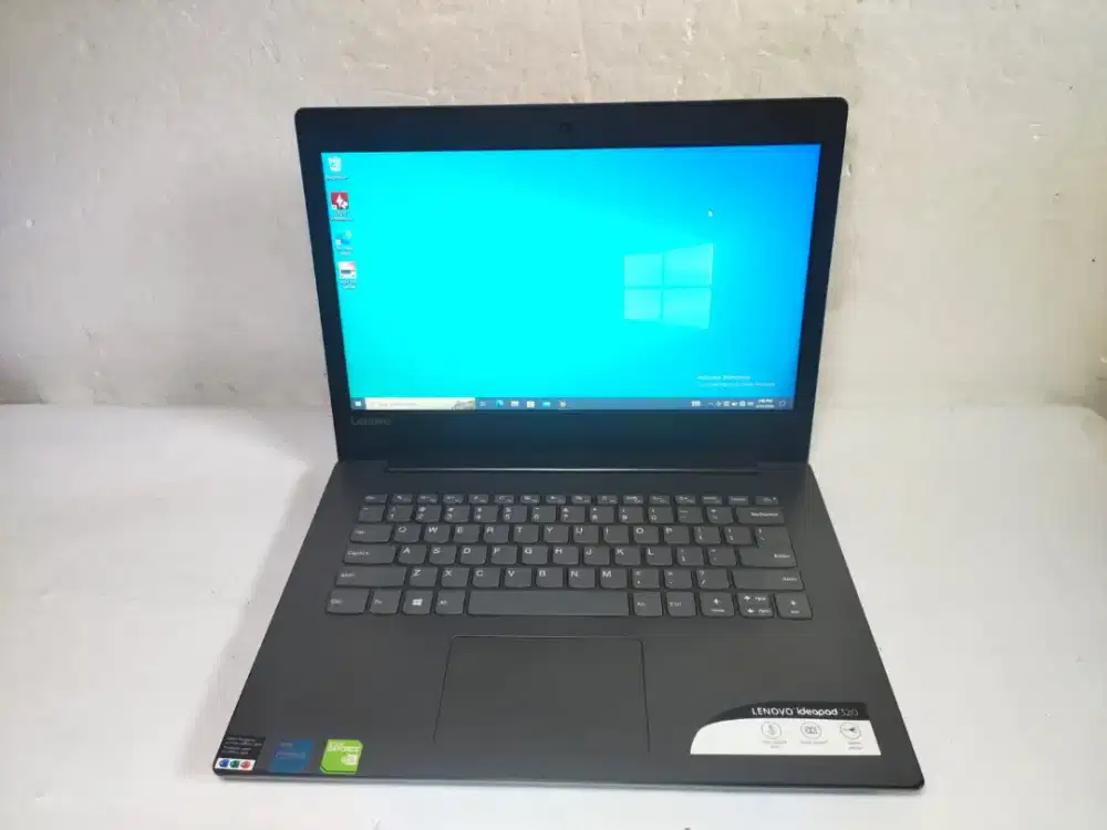 B1226 Lenovo ideapad 320 core i5-7200U Ram 4GB ssd 250GB double vga