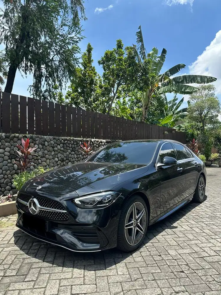 Mercedes Benz C300 w206 2023 Hitam Mercy HARGA CASH !!