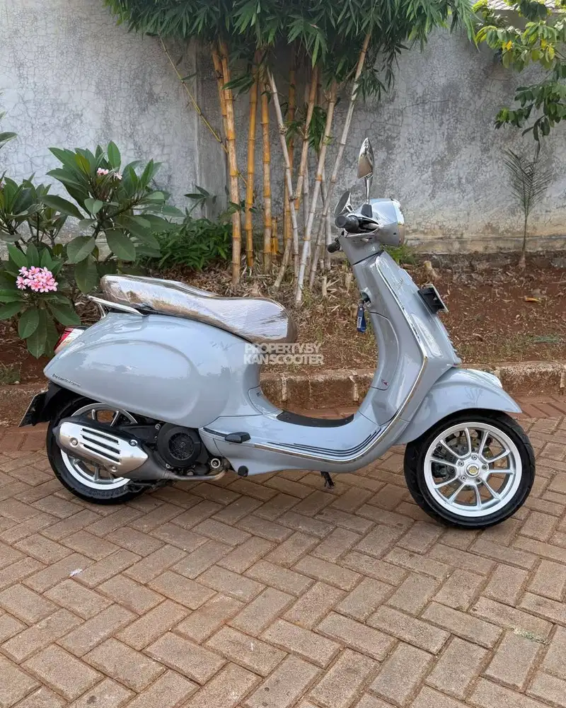 VESPA PRIMAVERA 150 iGET ABS FACELIFT 2022 BERGARANSI
