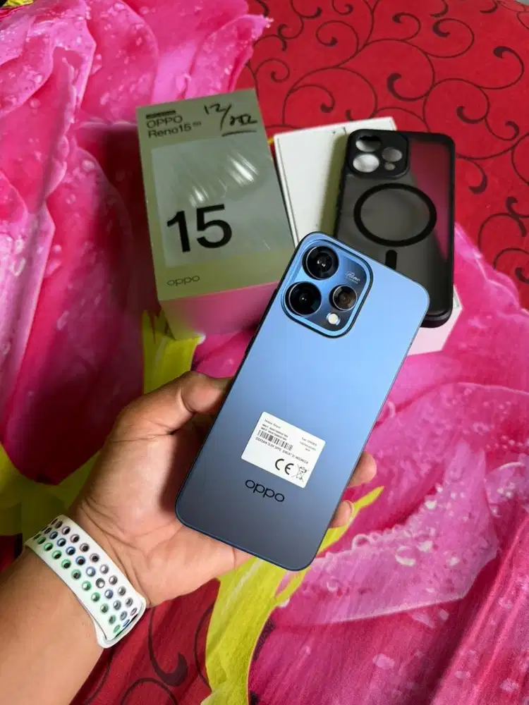 Oppo Reno 15 5G Ram 12/256 Full Original Garansi Aktif Lokasi Sigli