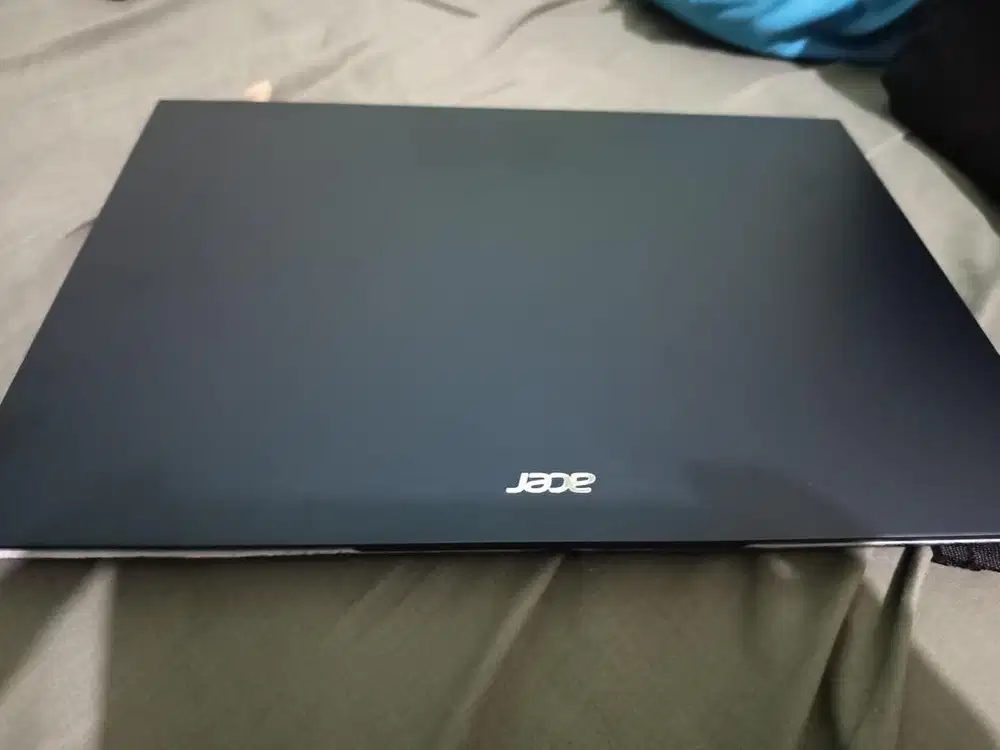 Lapto Acer Lite 14