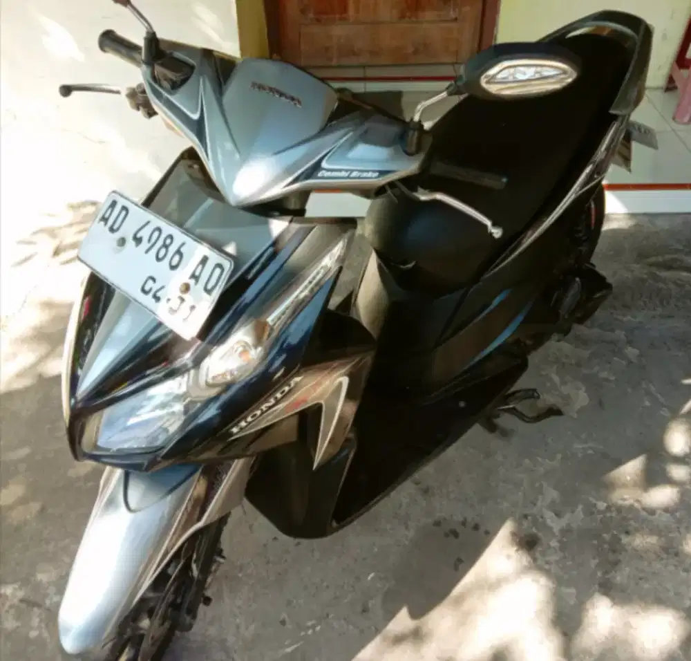 VARIO TECHNO 2011 AD Lengkap NormaL Plat baru 2031