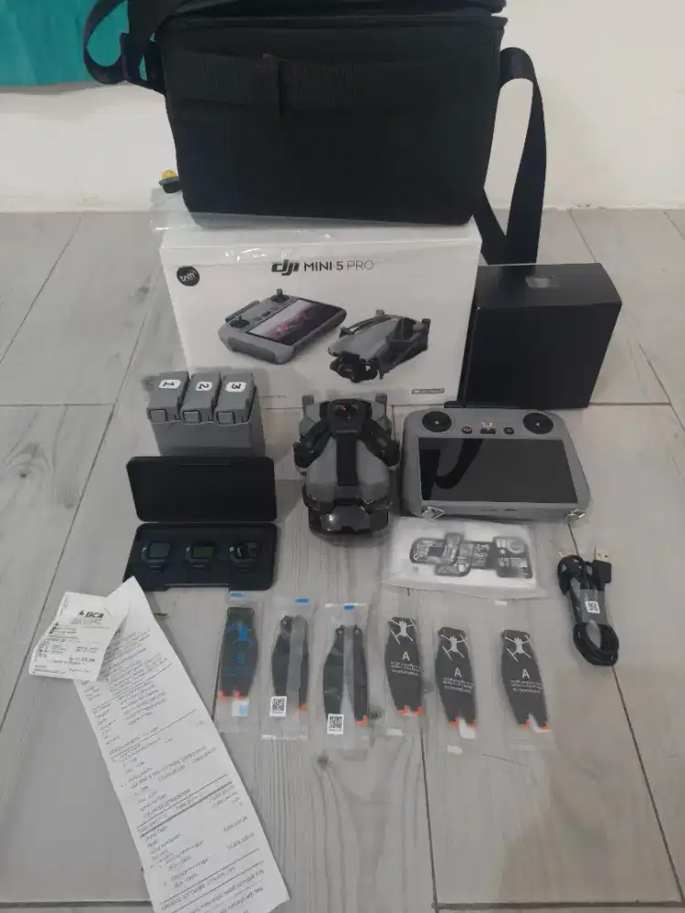 Dji mini 5 pro flymore combo