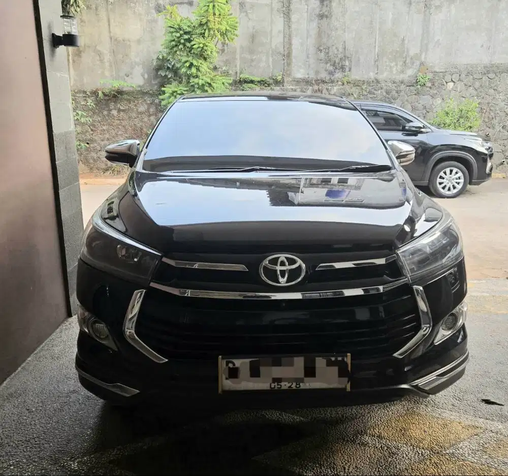INNOVA REBORN 2018 2.4 V AT DIESEL UPGRADE VENTURER
