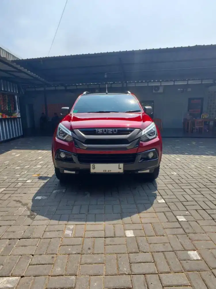 ISUZU MU-X 2.5 A/T 2019 (I-series)