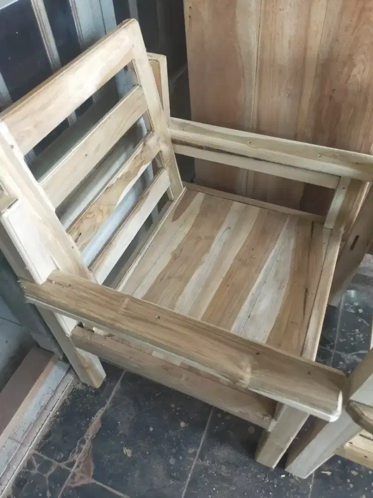 Meja untuk perkantoran