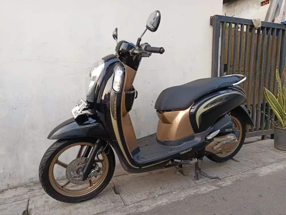 Honda scoopy esp 2016 lengkap mesin halus