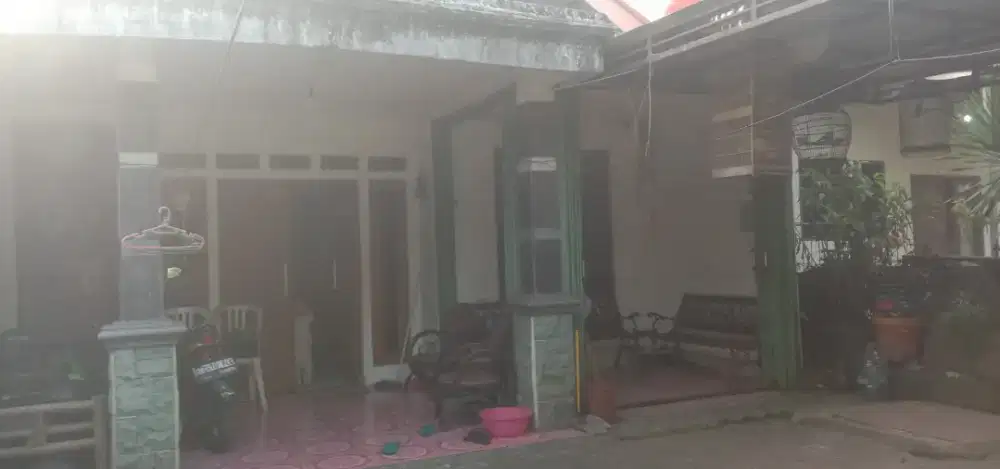 Dijual Rumah Pinggir jalan