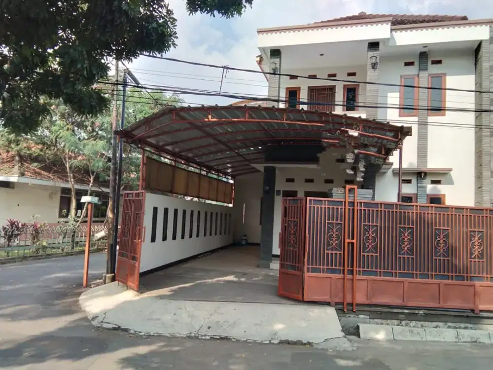 Di Sewakan Rumah bisa untuk usaha, Jl. Mutumanikam  Suralaya Bubat Sayap Buah Batu