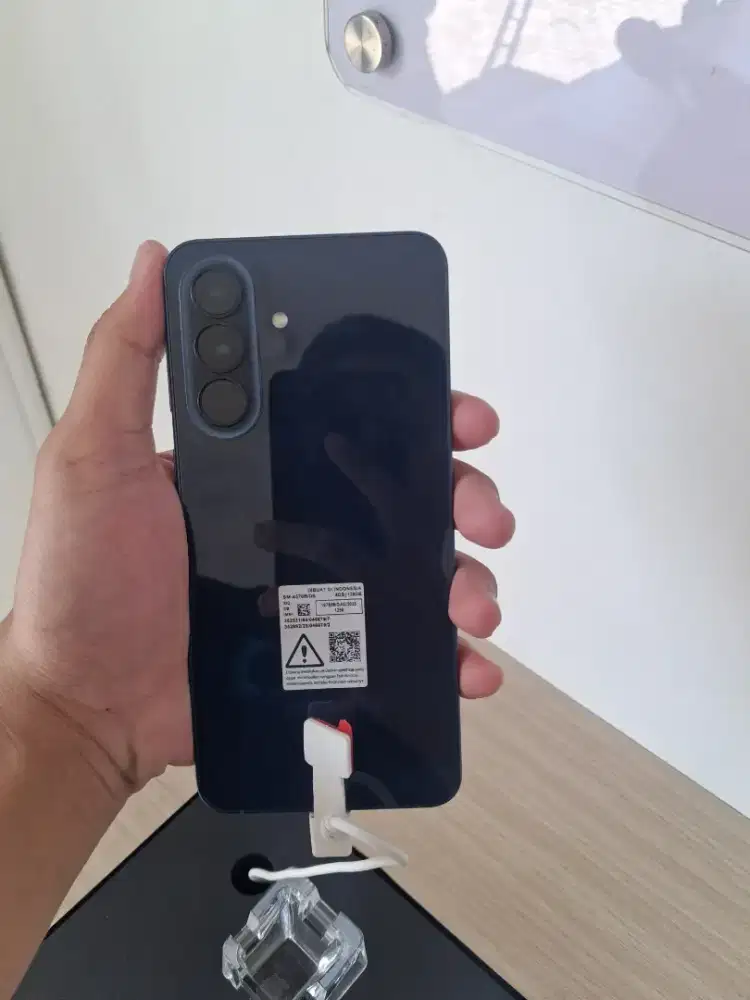SAMSUNG A57 8/256