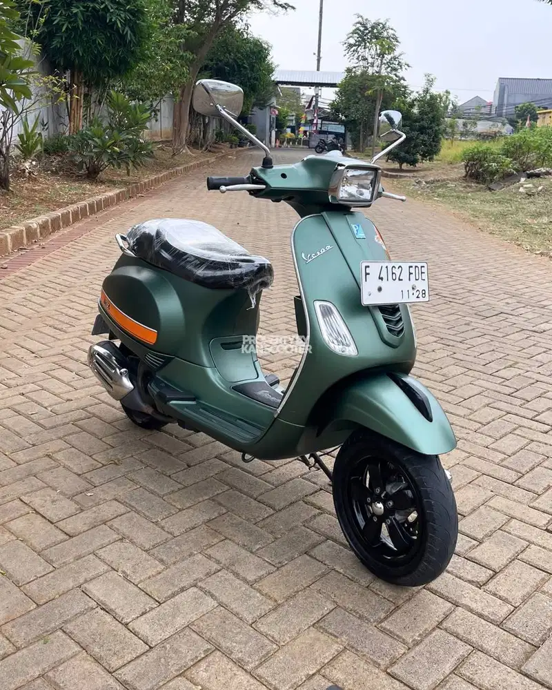 JUAL MURAH VESPA S 125 iGET 2018 MULUS