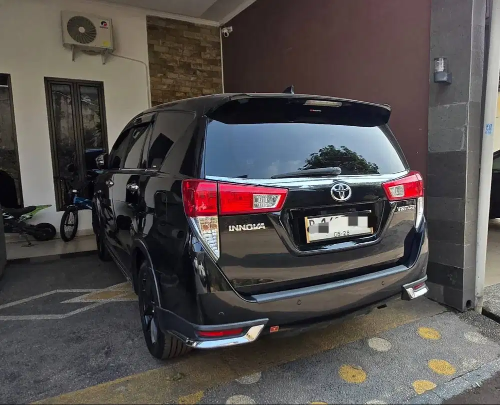 INNOVA REBORN 2018 2.4 V AT DIESEL UPGRADE VENTURER