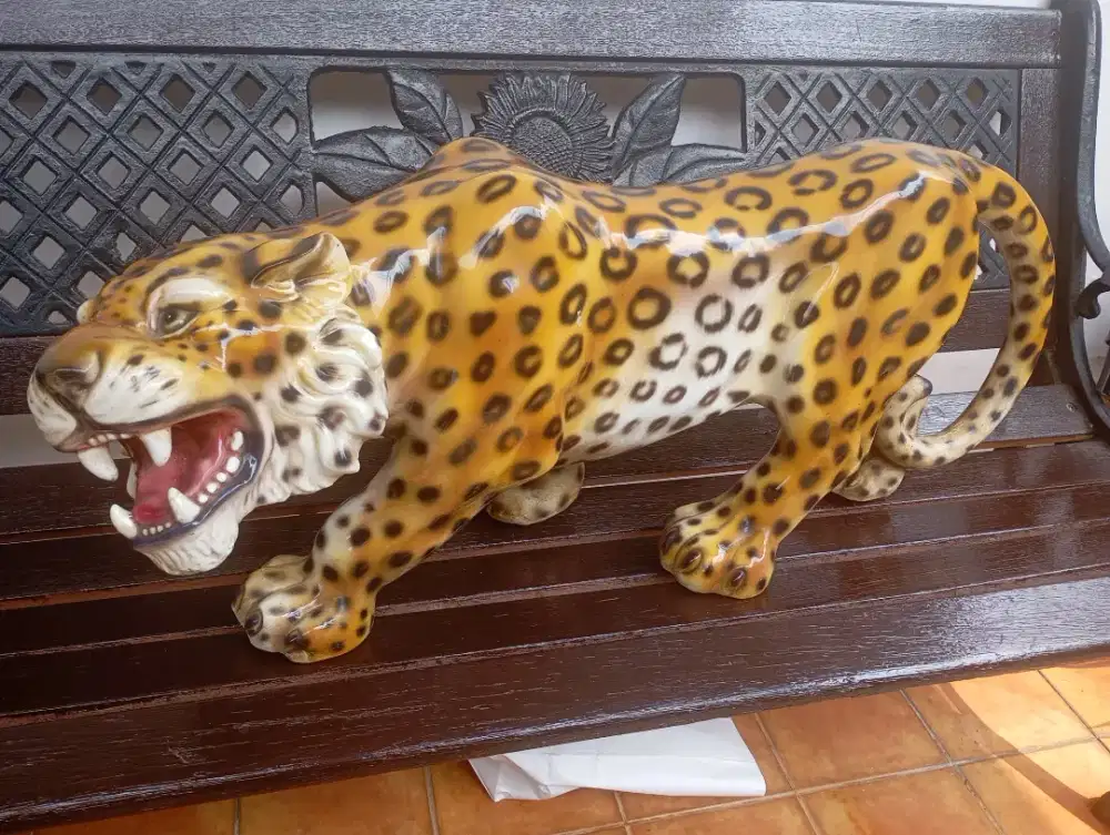 parung macan italy sepasang