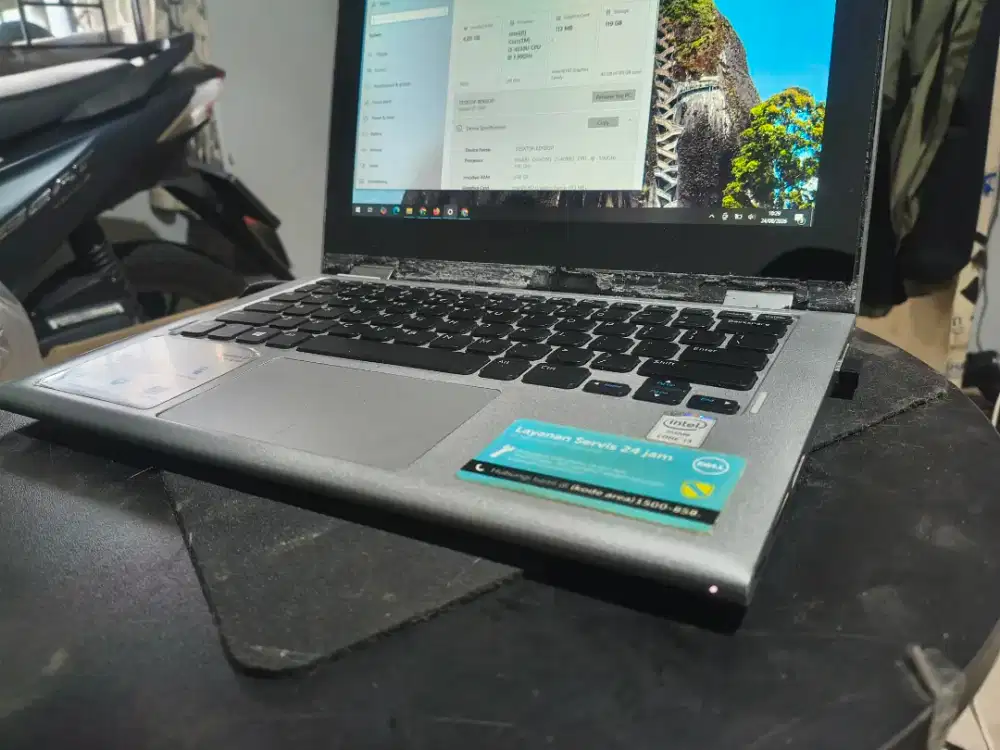 Laptop Dell Inspiron 11-3148 touch core i3-4030u 4/128 GB ssd 12 in